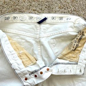 Earnest Sewn 31x32 off white jeans. Straight leg. Never worn